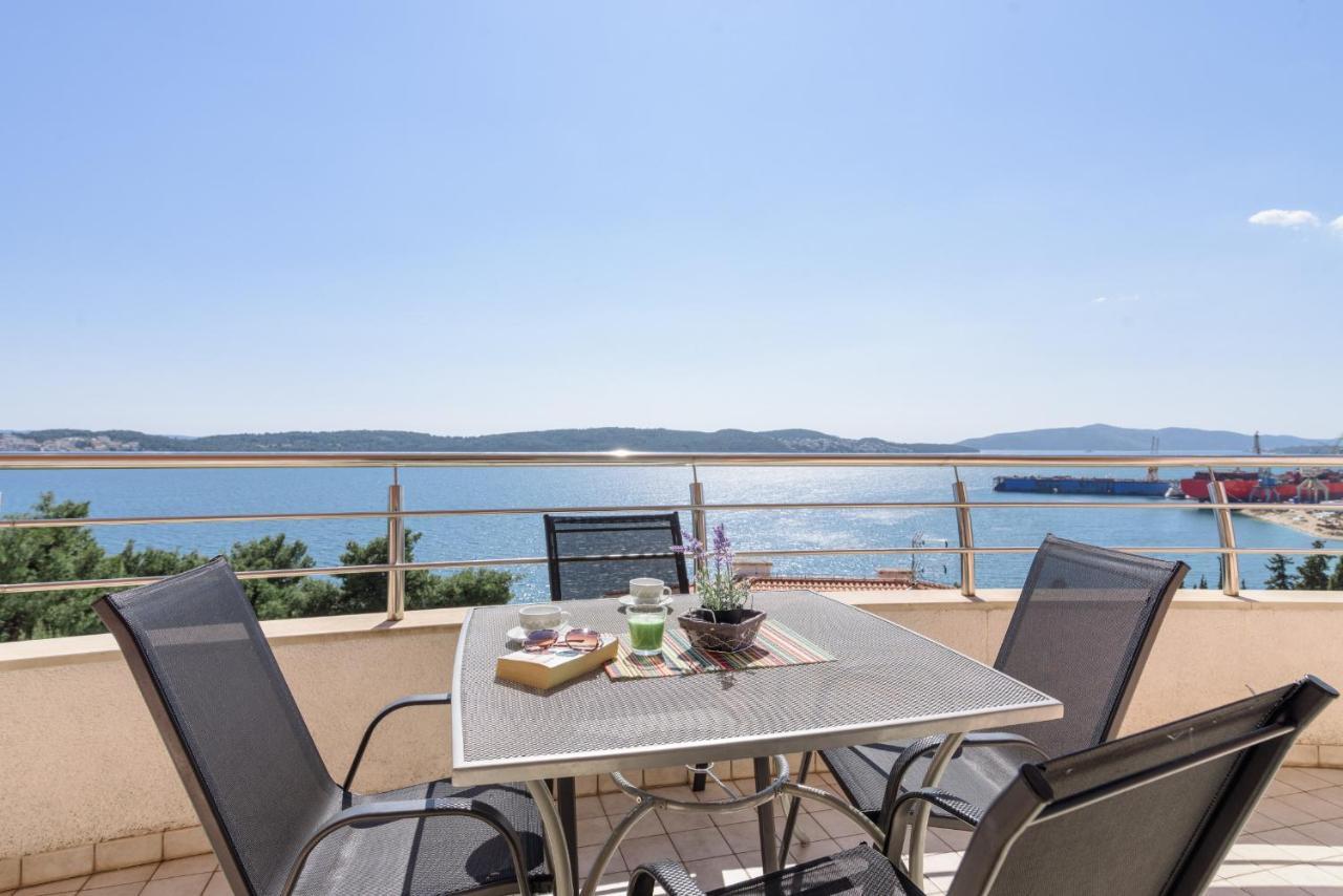Apartment Marijana Trogir Exterior foto